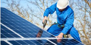 Installation Maintenance Panneaux Solaires Photovoltaïques à Villemandeur
